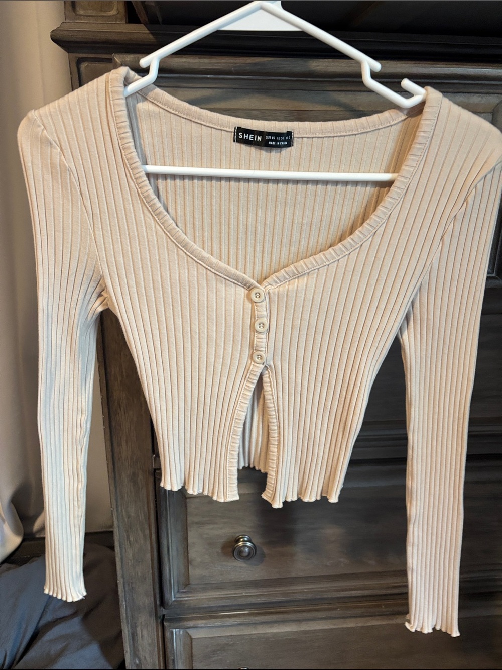 SHEIN Beige Ribbed Button-Front Long Sleeve Crop Top